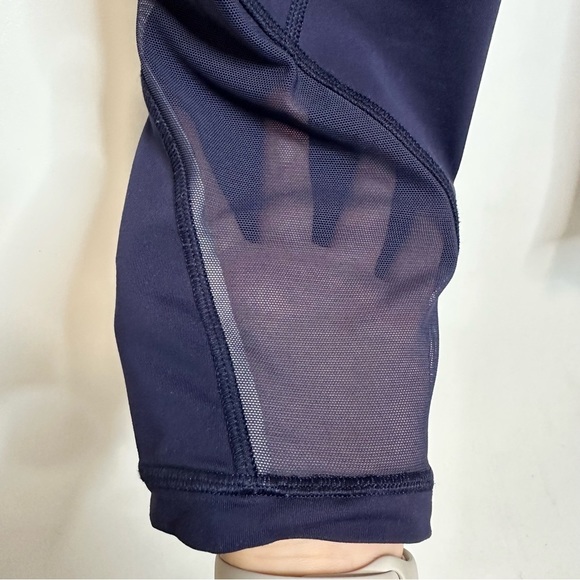 Lululemon Navy Blue Sheer Panel Reflective Ankle Leggings Sz 8 Yoga Fitness - Picture 4 of 13